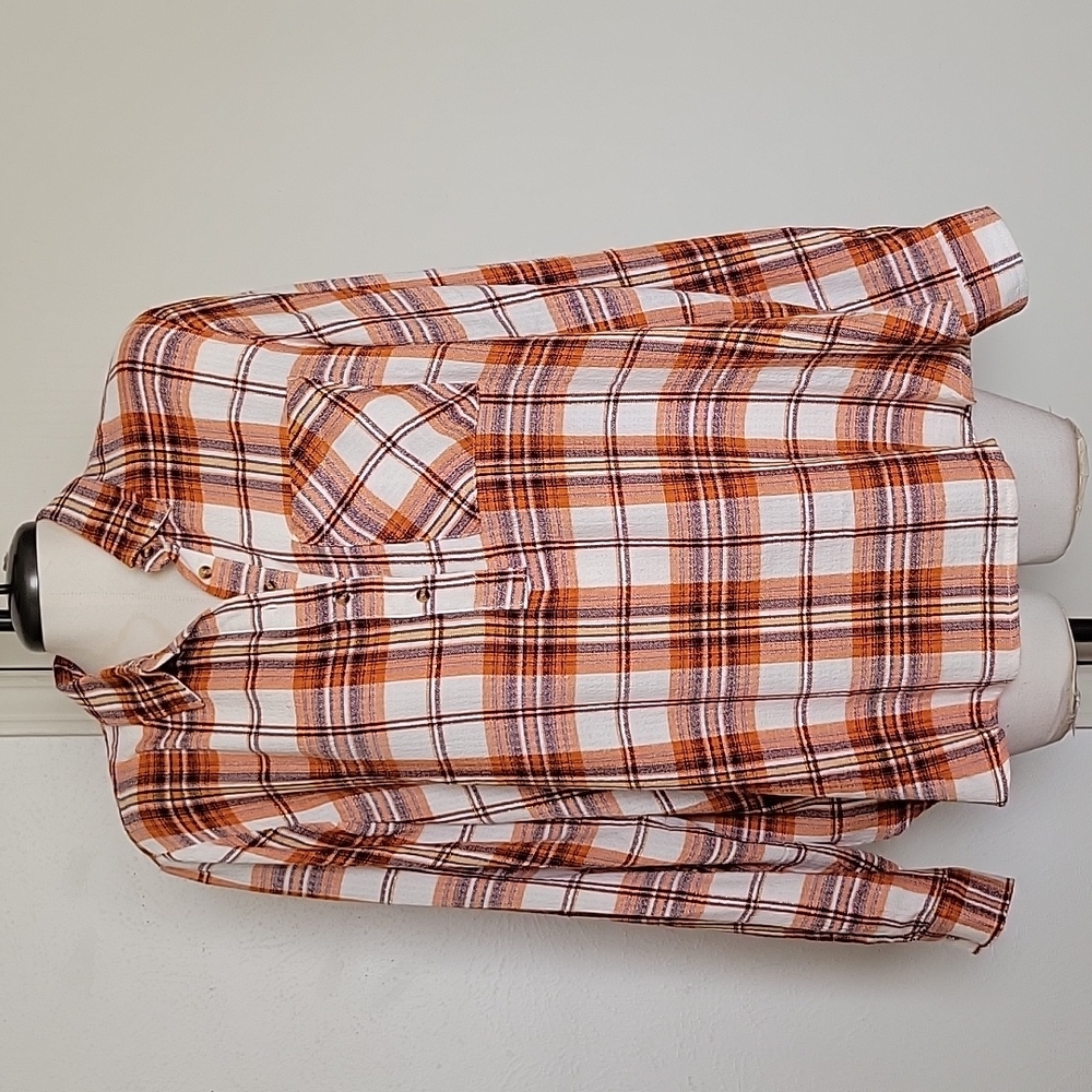Cato Plaid Button up shirt